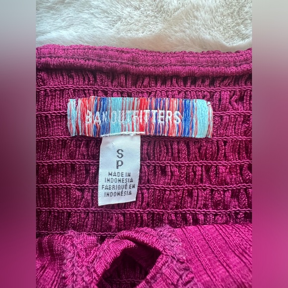 Urban Outfitters Rina Triangle Cami in Magenta Size Small - Picture 8 of 10